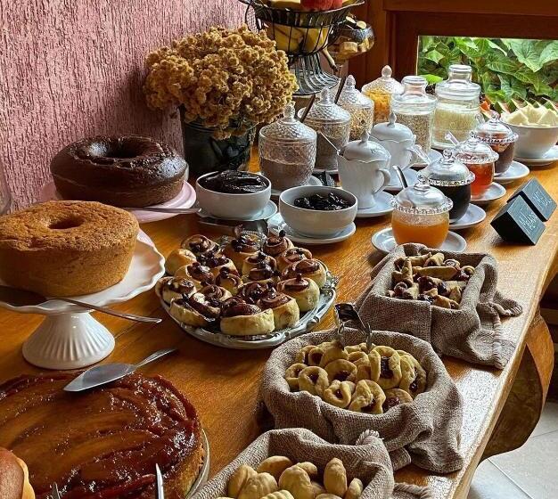 Pensão Pousada Aracê