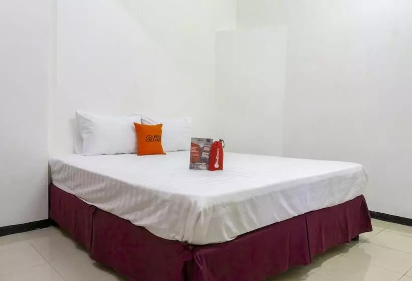 Majatalo Reddoorz Near Widya Mandala University