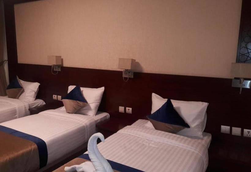 Отель Wahat Al Refaa