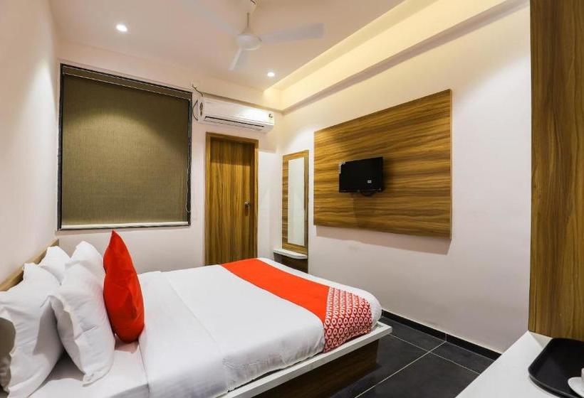 Szálloda Oyo 48307 Majestic Somnath