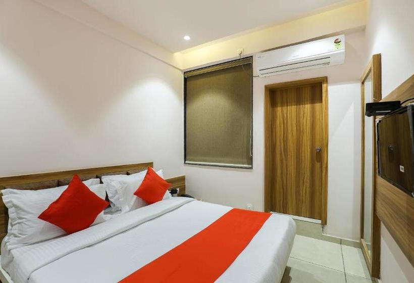 Szálloda Oyo 48307 Majestic Somnath