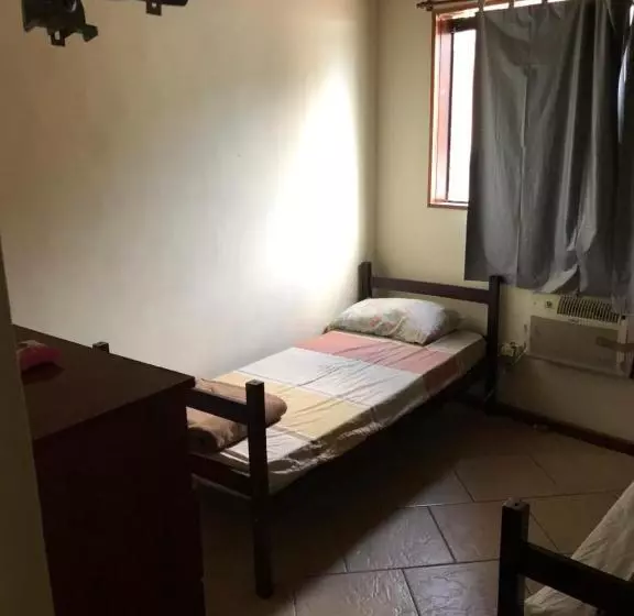 Hotel Oyo Fragata Praia