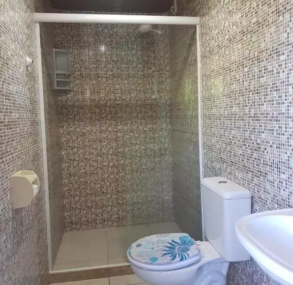 Hotel Oyo Fragata Praia