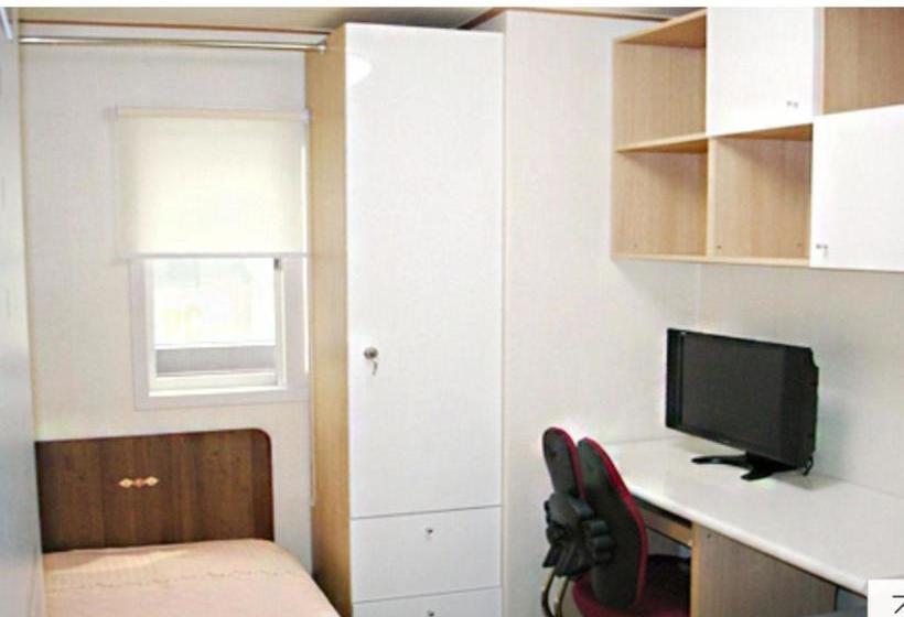 Общежитие Ivy Oneroomtel