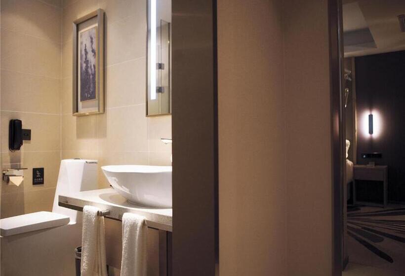 Lavande Hotel Qiqihar Supervisory Office