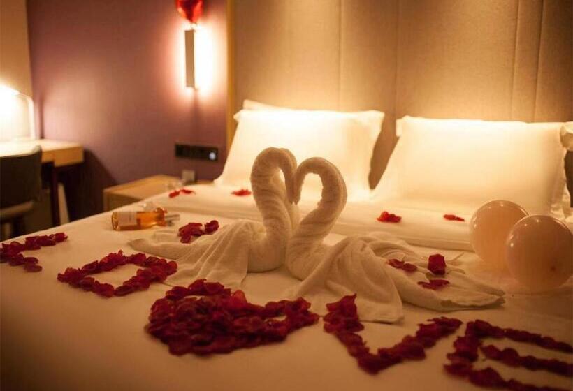 Lavande Hotel Qiqihar Supervisory Office