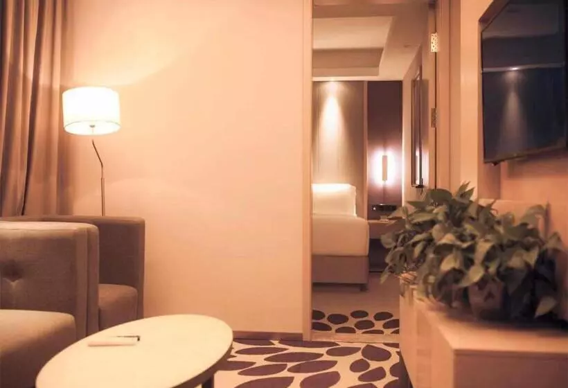 Lavande Hotel Qiqihar Supervisory Office