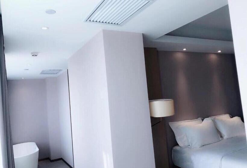 Lavande Hotel Qiqihar Supervisory Office