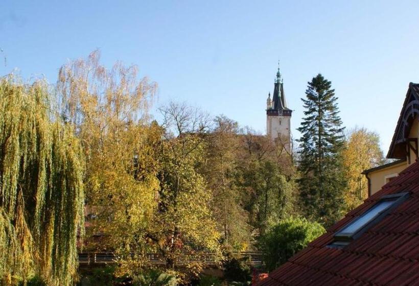 膳宿费 Penzion Pod Zámkem