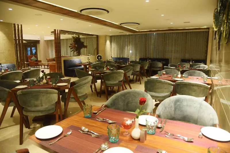 ホテル Best Western La Vista Pathankot