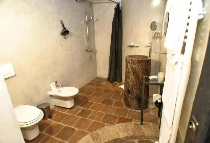 Hotelli Le Case Della Saracca