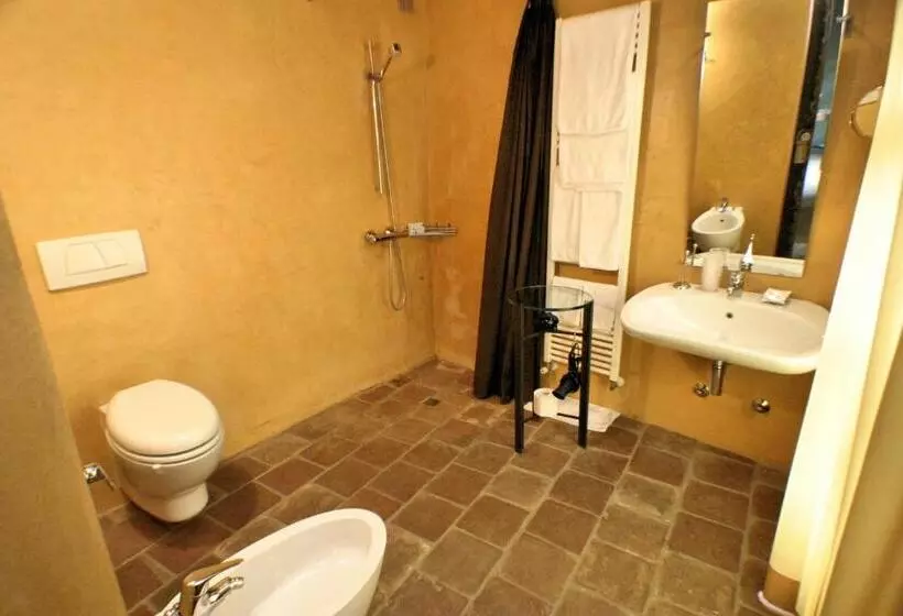 Hotelli Le Case Della Saracca