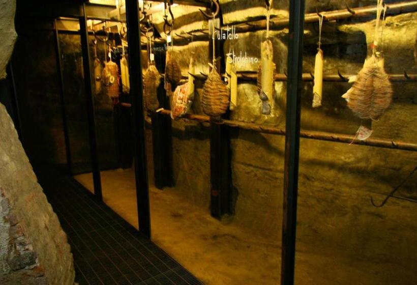 فندق Le Case Della Saracca