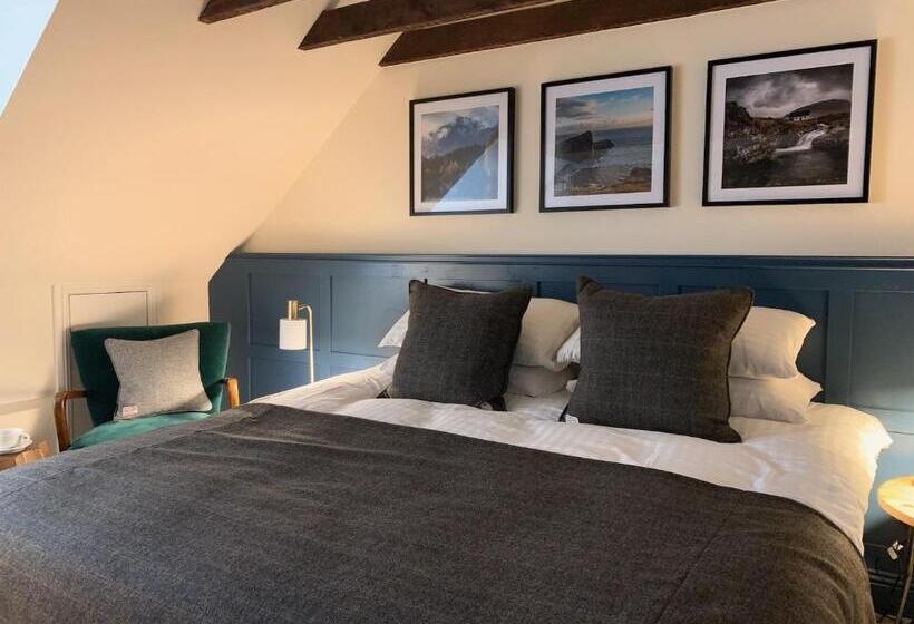 هاستل The Balerno Inn