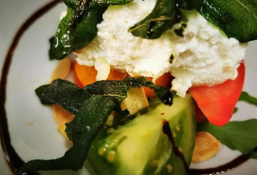 هاستل The Balerno Inn