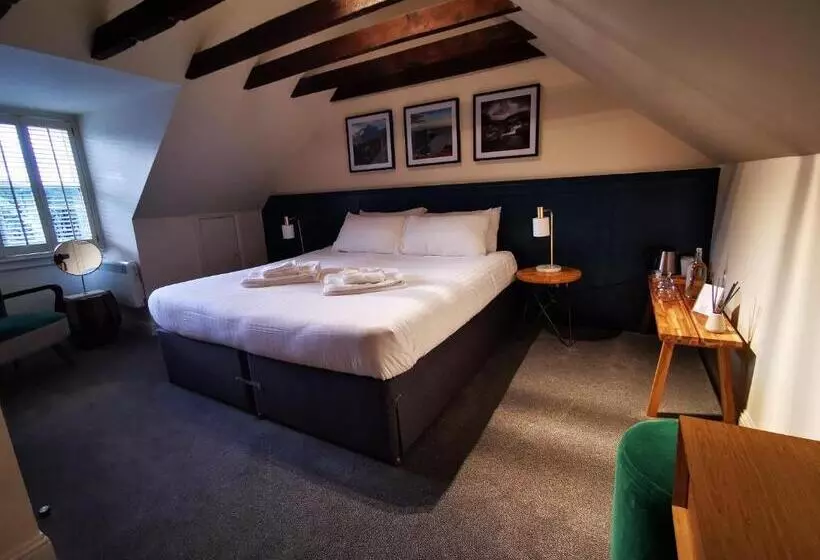 هاستل The Balerno Inn