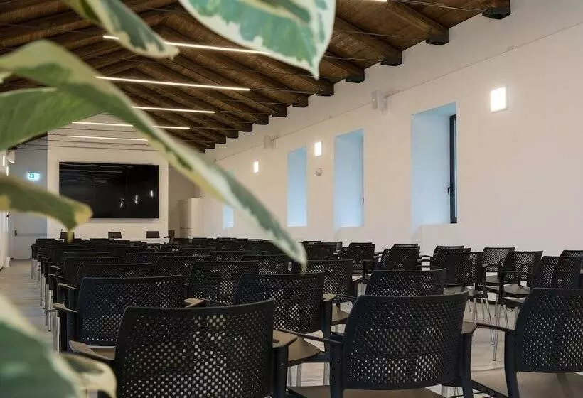 هتل Cascina Fossata & Residence
