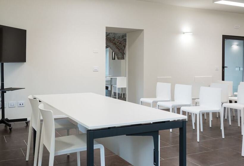 فندق Cascina Fossata & Residence