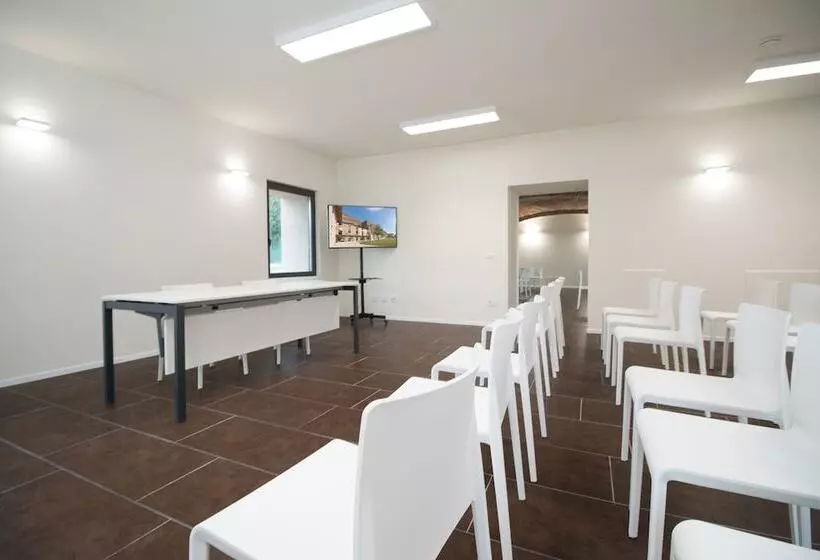 هتل Cascina Fossata & Residence