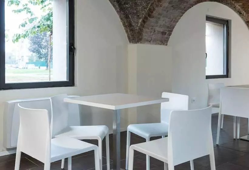 هتل Cascina Fossata & Residence