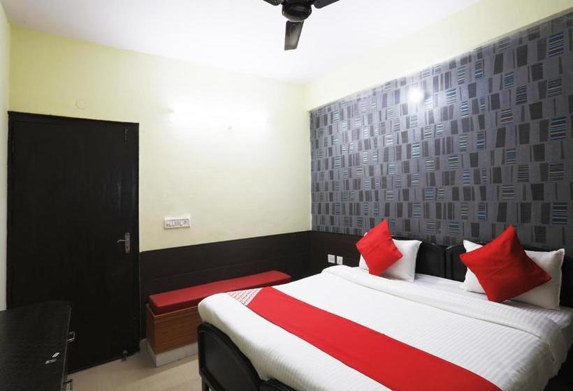 Hotel Spot On 47160 Shah S Aarna Vatika