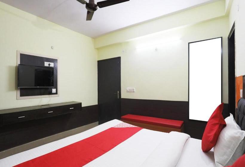 Hotel Spot On 47160 Shah S Aarna Vatika