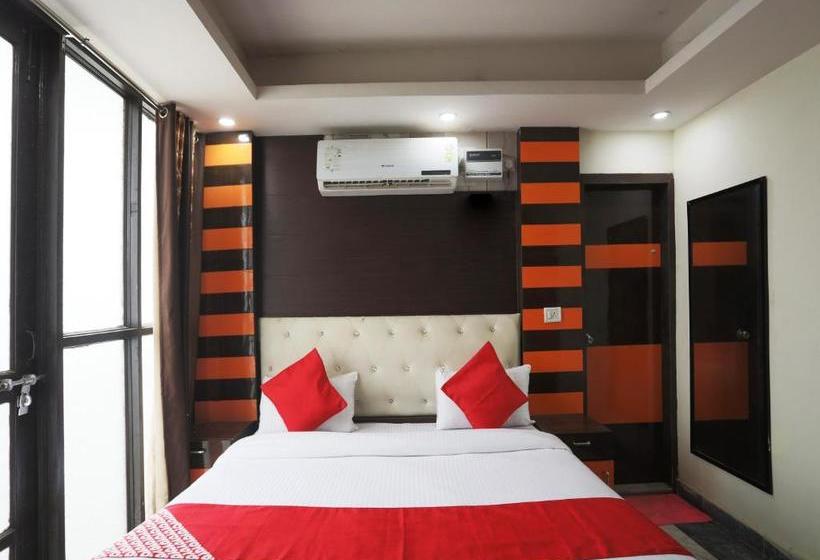 Hotel Spot On 47160 Shah S Aarna Vatika