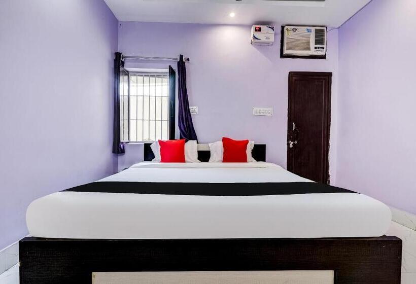 هتل Super Capital O Gulmohar Marriage Garden