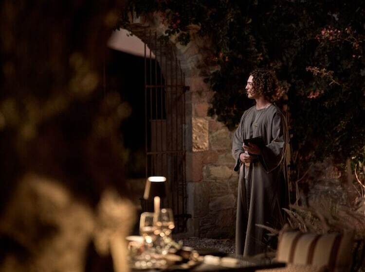 فندق Acro Suites A Wellbeing Resort