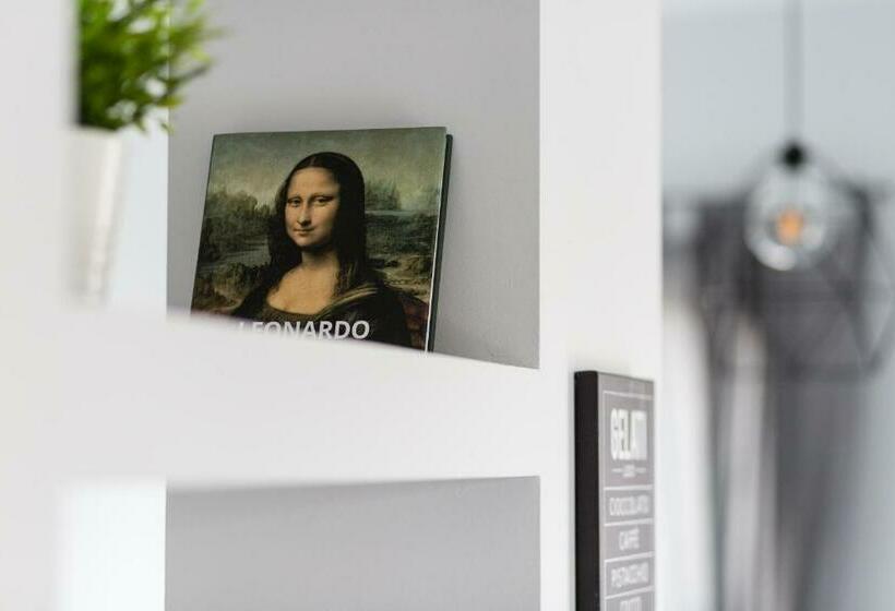 Upstreet Minimal 2bd Apt Lycabettus View