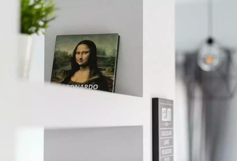 Upstreet Minimal 2bd Apt Lycabettus View