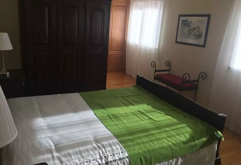Majatalo Apartamento Senadomum