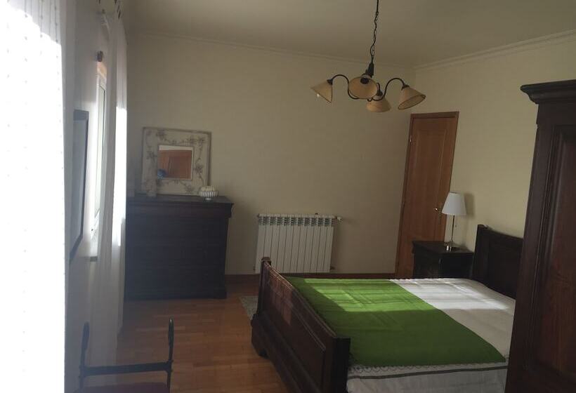 פנסיון Apartamento Senadomum