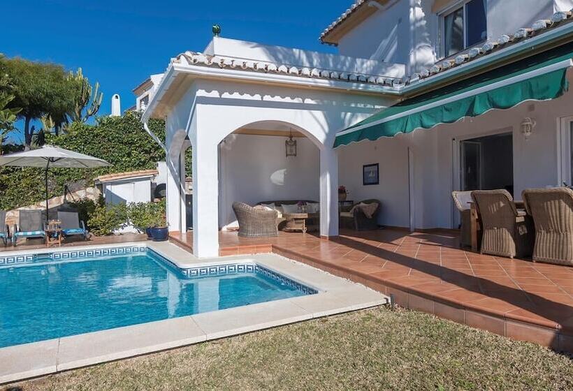 Spacious Villa With Impressive Views