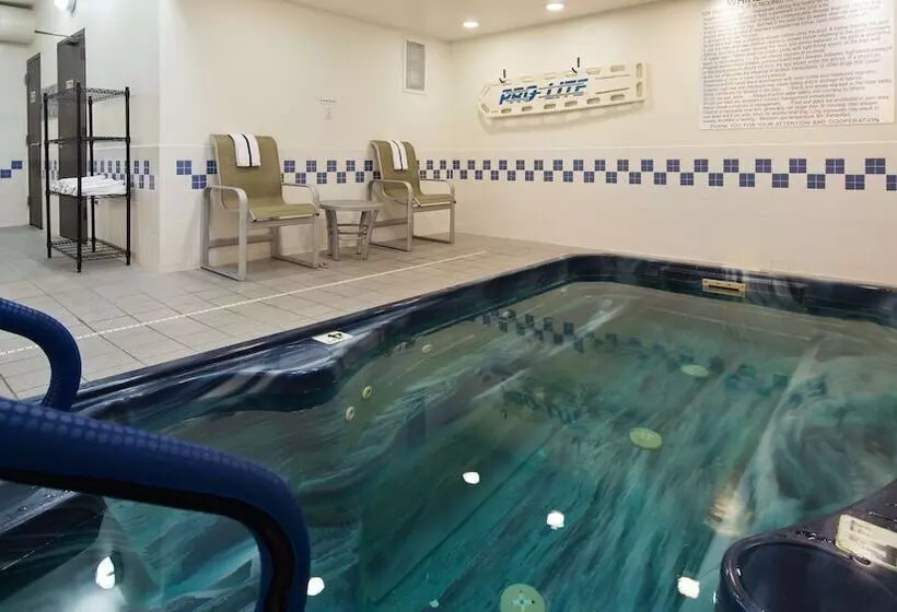 ホテル Best Western Plus Mishawaka Inn