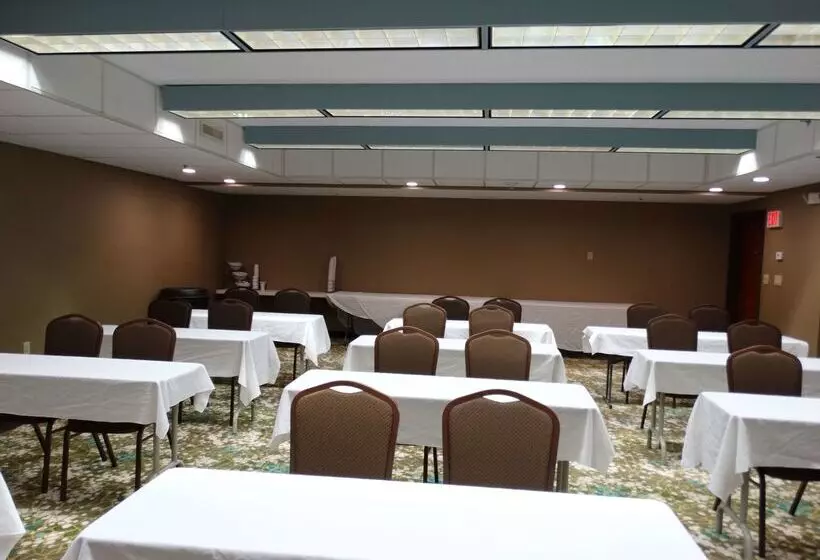 Отель Best Western Warren