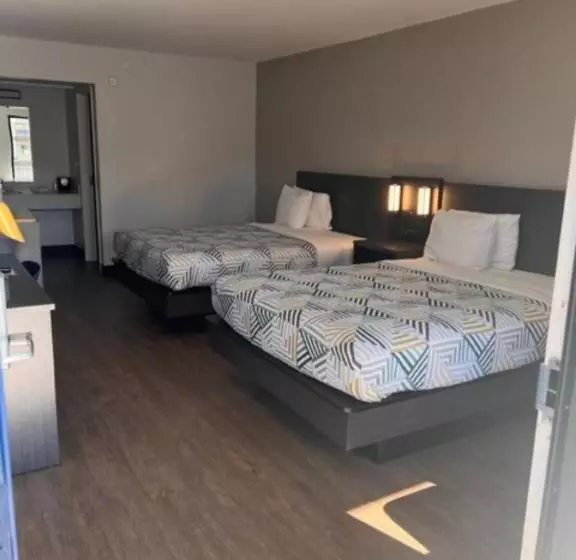 فندق Dublin Inn and Suites