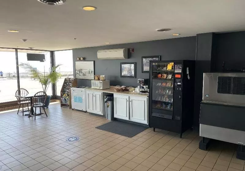 ホテル Hampton House