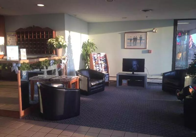 ホテル Hampton House