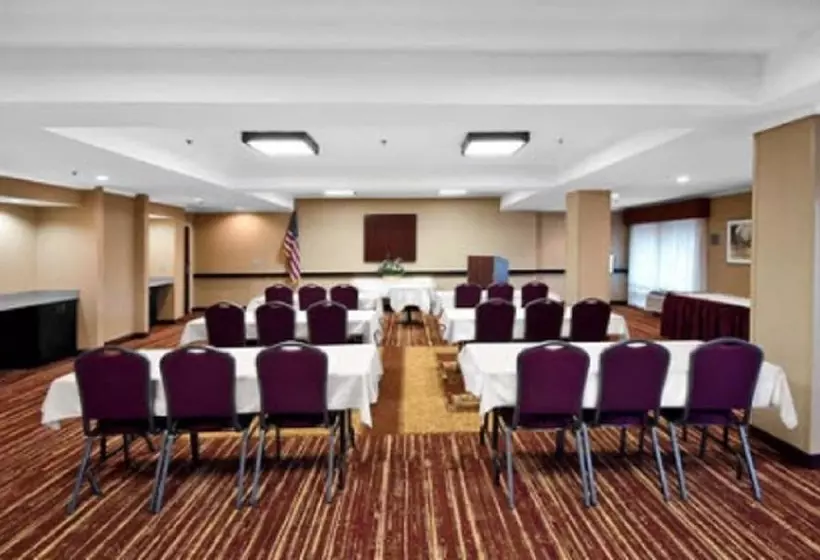 호텔 Hampton Inn Asheboro