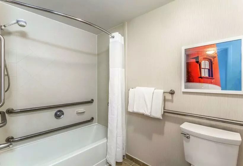 فندق Hampton Inn Boston/peabody