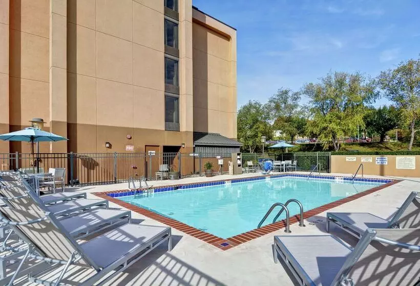 فندق Hampton Inn Charlotte Gastonia