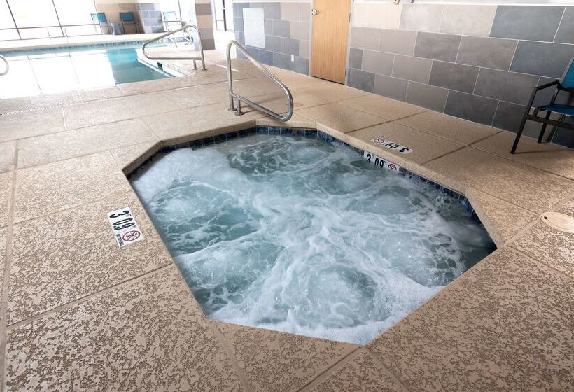 هتل Hampton Inn Durango