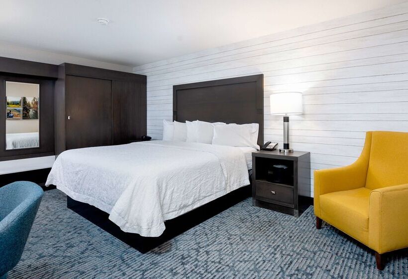 هتل Hampton Inn Durango