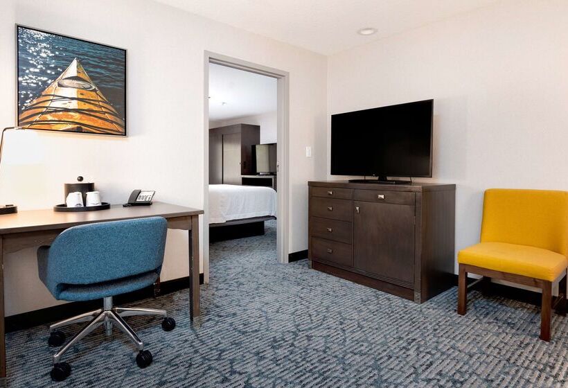 هتل Hampton Inn Durango