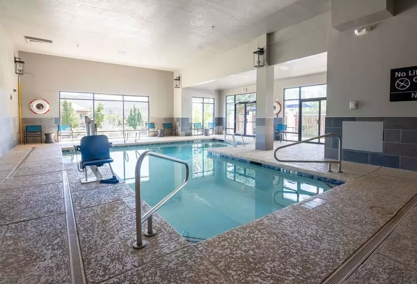 Отель Hampton Inn Durango