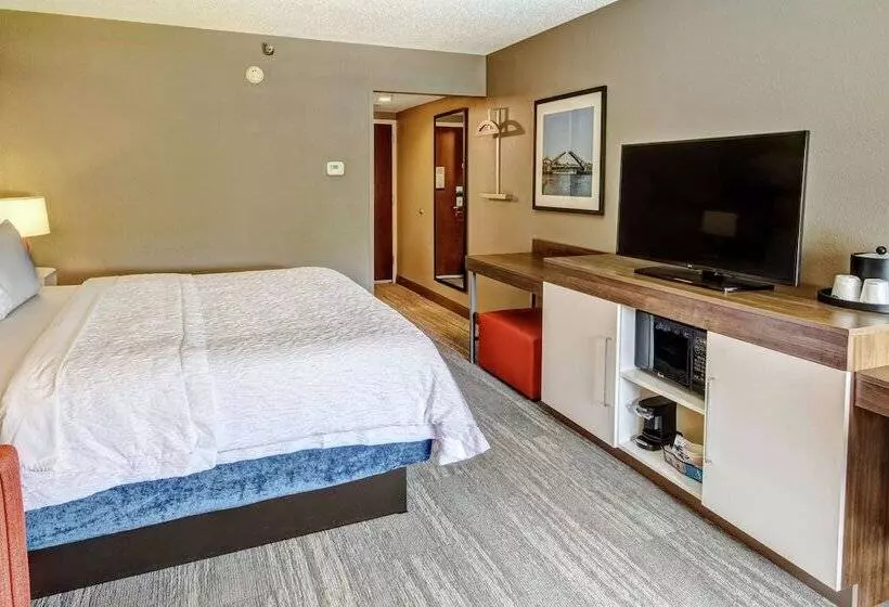 ホテル Hampton Inn Elizabeth City