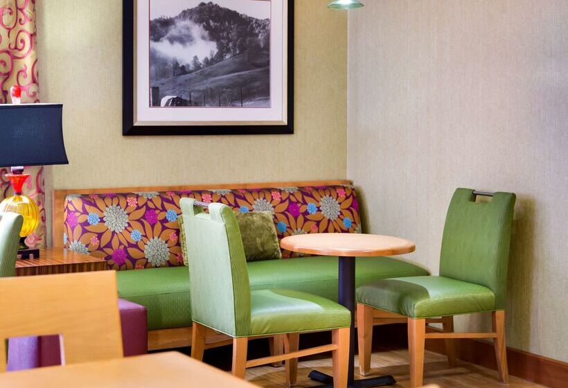 Отель Hampton Inn Harrisonburg   University