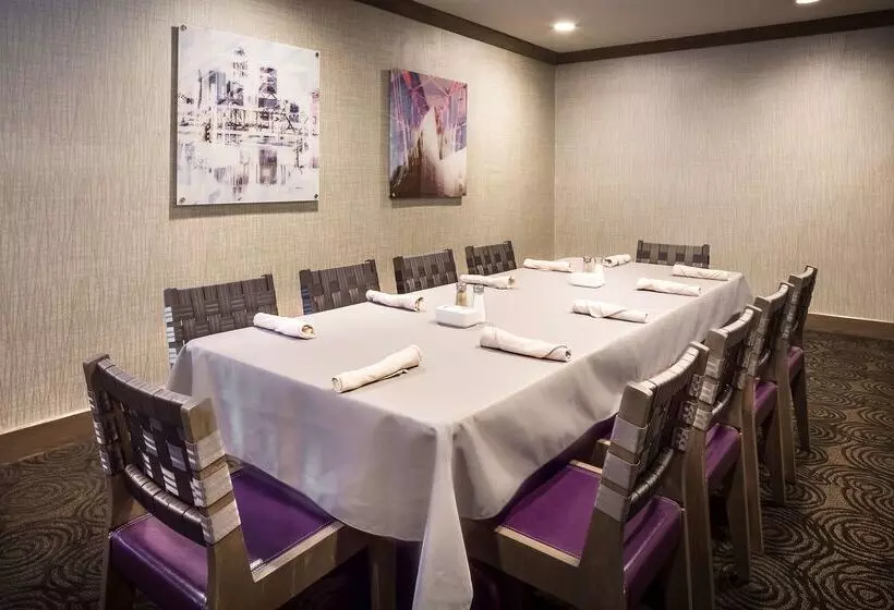 ホテル Hampton Inn Iowa City/coralville