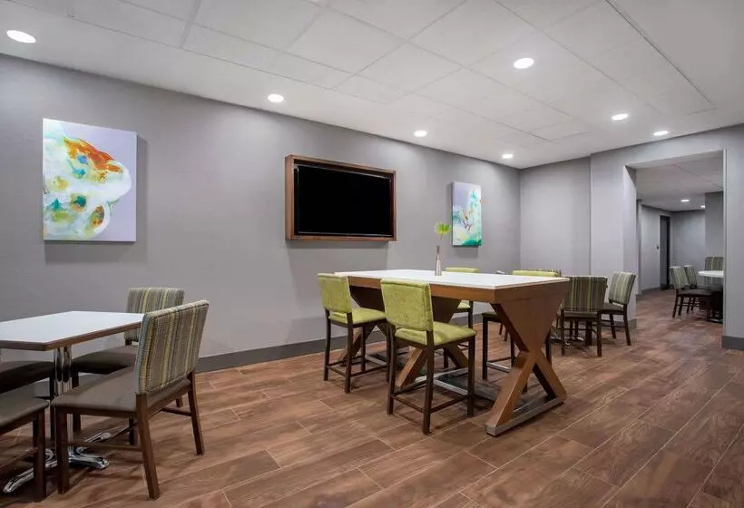 ホテル Hampton Inn Iowa City/coralville